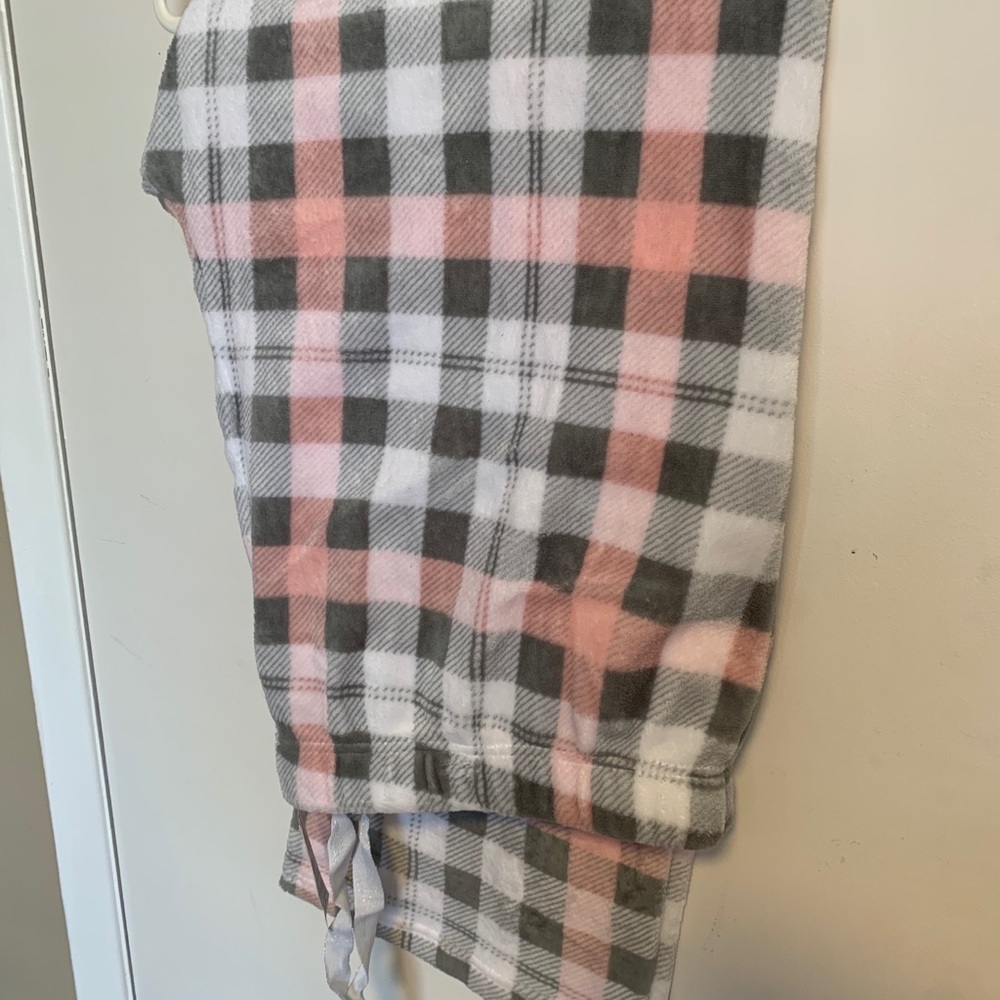 Woman's fleece sleep pants